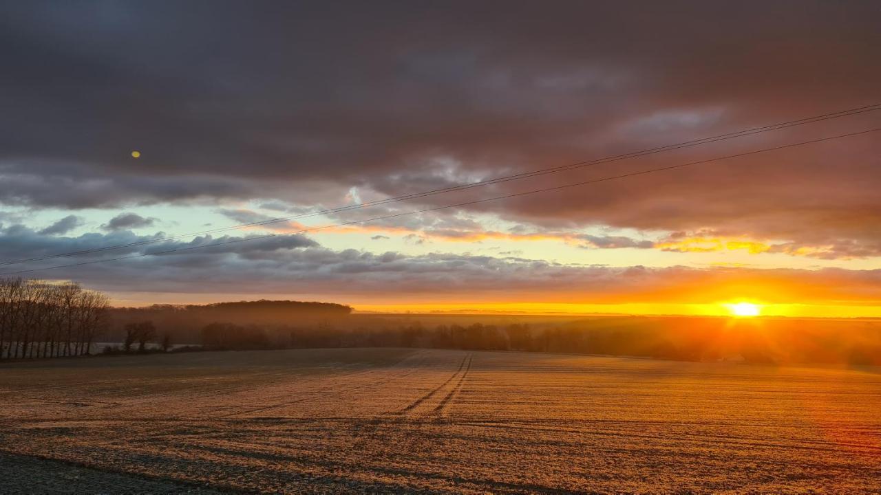 Les Gites De La Renardiere Gueures Luaran gambar