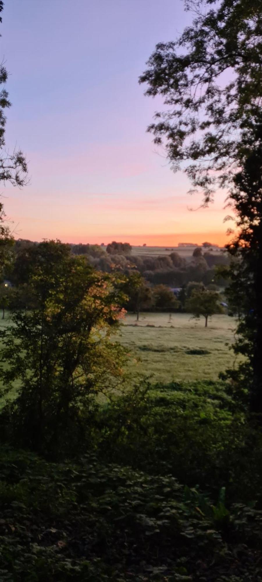 Les Gites De La Renardiere Gueures Luaran gambar