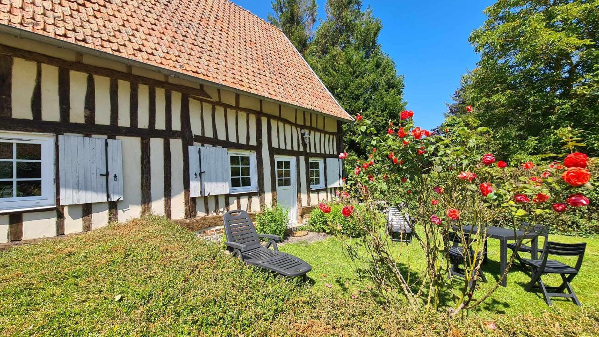 Les Gites De La Renardiere Gueures Luaran gambar